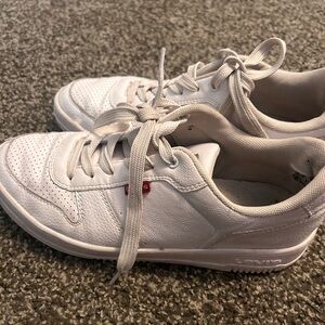 Levi’s Women’s Sneakers (Size 8)
